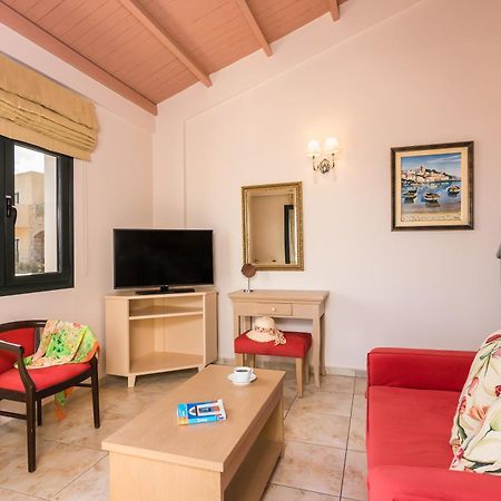 Pilot'S Villas Luxury Suites Херсонісос Екстер'єр фото