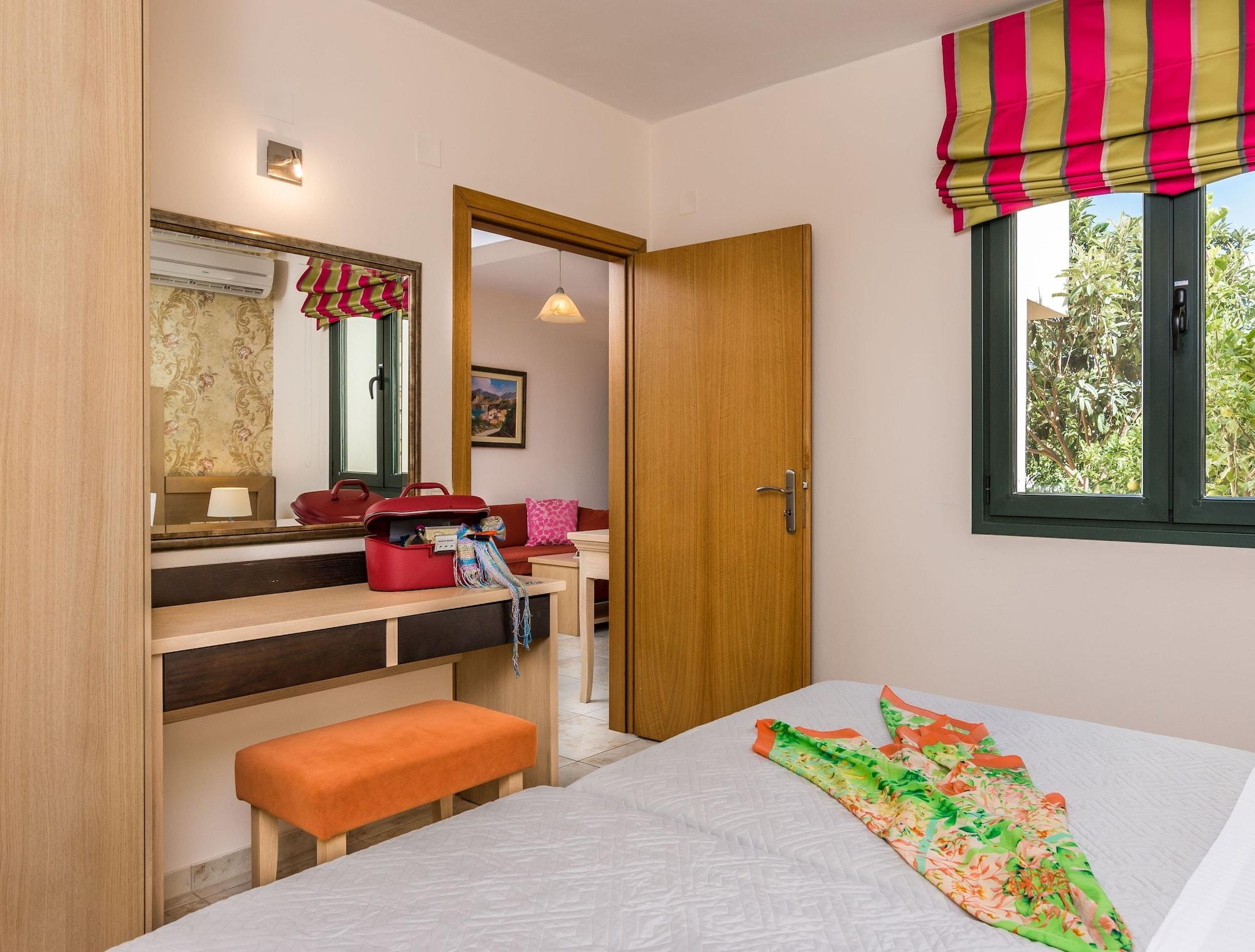 Pilot'S Villas Luxury Suites Херсонісос Екстер'єр фото
